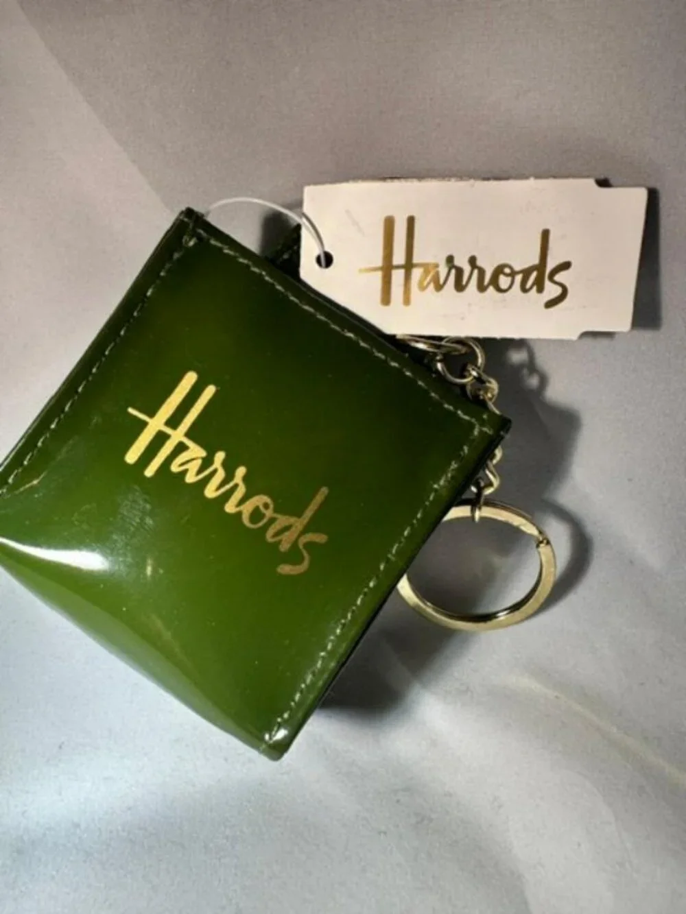Harrods London Mini Shopping Bag Keychain NWT Classic Green Collectible